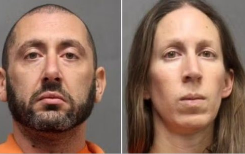 Casal de policiais de NJ é preso por fazer sexo na frente dos filhos e distribuir imagens na web