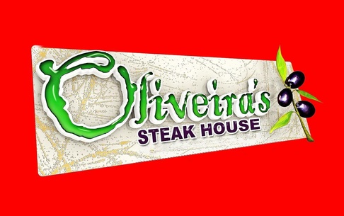 Oliveiras Steakhouse em Peabody atende os amantes do churrasco e do sushi