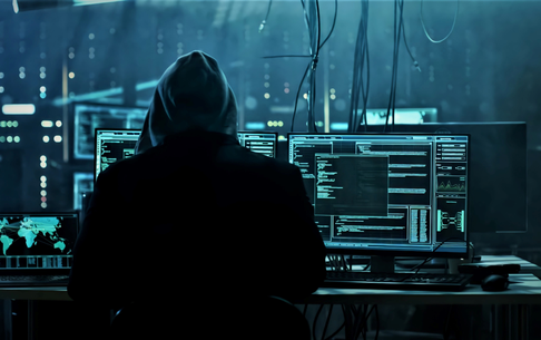 Hacker brasileiro é acusado nos EUA por tentativa de extorsão no valor de US$ 3,2 milhões