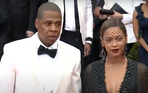 Esposo de Beyoncé, Jay-Z, é alvo de acusação de estupro