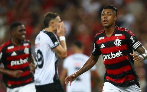 NO RIO, FLAMENGO VENCE VASCO E SE GARANTE NAS SEMIFINAIS DO ESTADUAL  