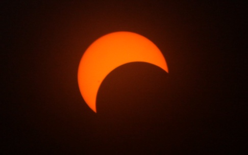 ECLIPSE SOLAR TOTAL ATRAVESSA OS ESTADOS UNIDOS EM 8 DE ABRIL DE 2024