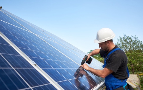 Reduza a sua conta de luz usando energia solar