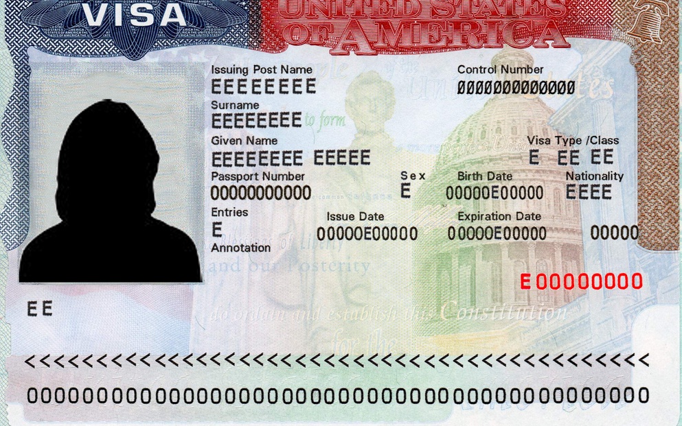 Em 2 meses, brasileiros recebem mais vistos americanos do que 2021 inteiro
